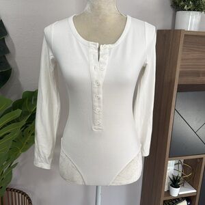Banana republic long sleeve Henley bodysuit